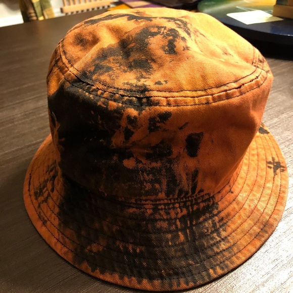 bleach dye bucket hat - Picture 1 of 3